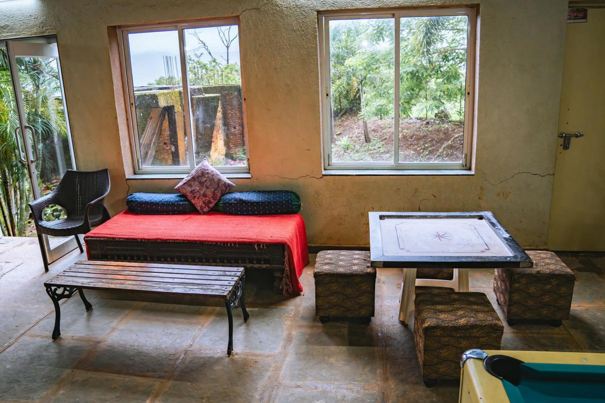 Rajlok Resorts Pune Eksteriør billede