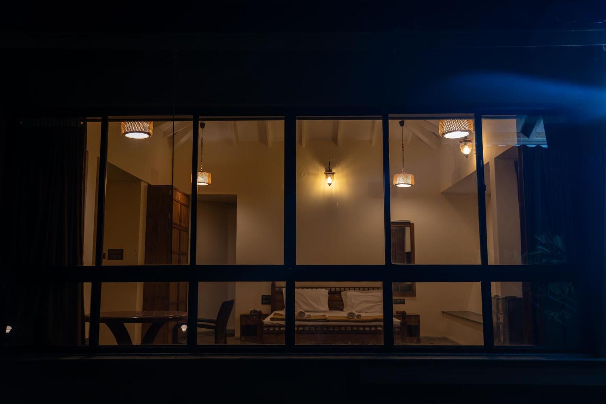 Rajlok Resorts Pune Eksteriør billede