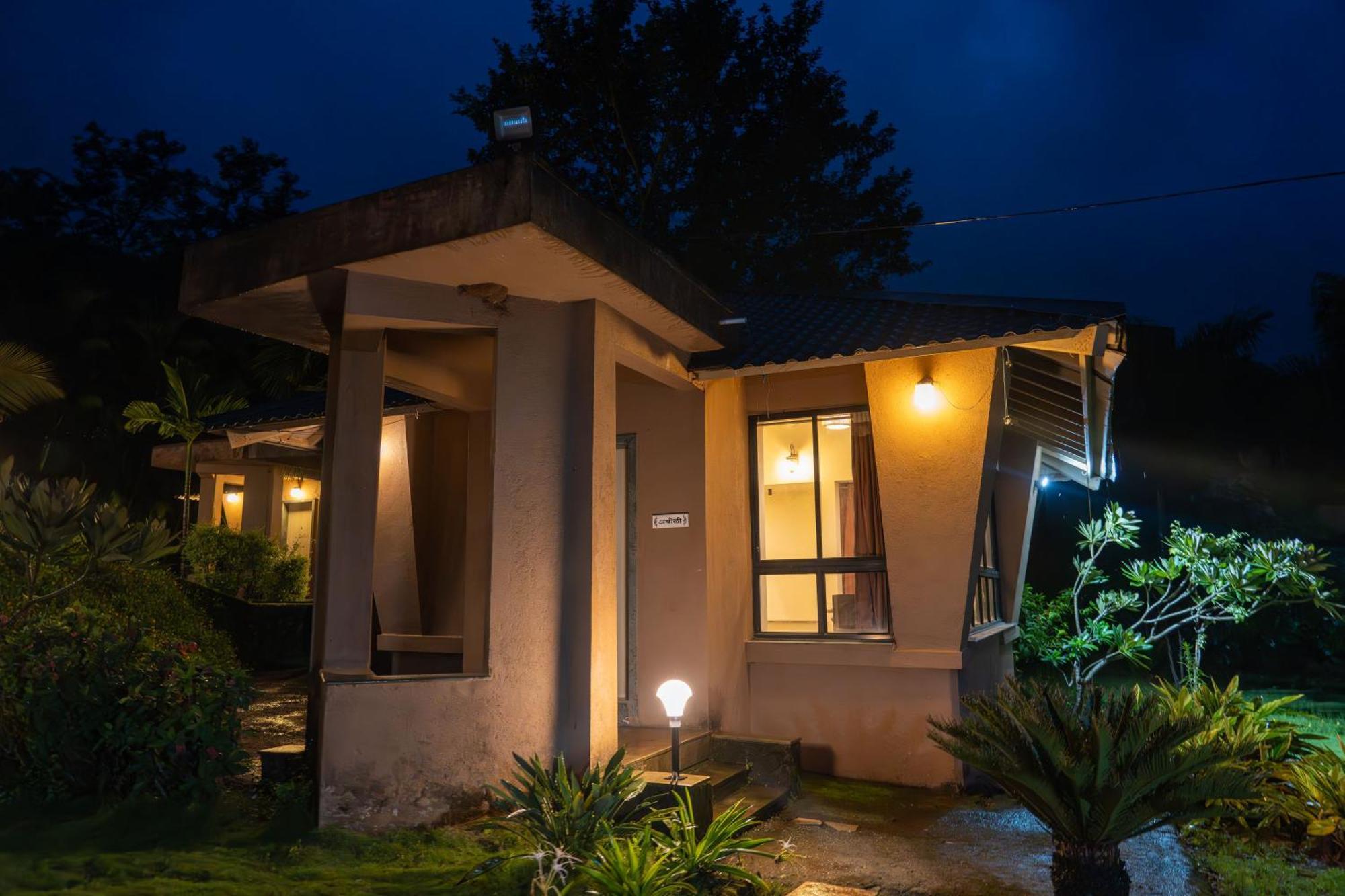Rajlok Resorts Pune Eksteriør billede